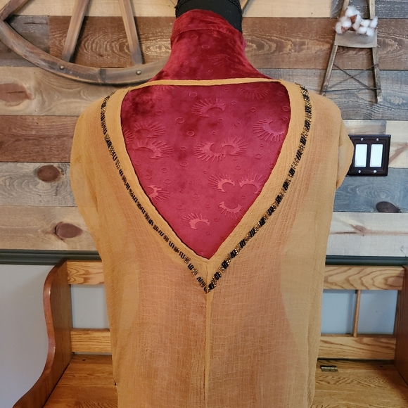 Gianni Bini Sleeveless Bead & Embroidered Blouse - Picture 5 of 8